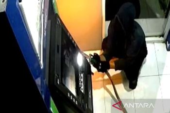 Polda Sulsel ringkus dua pelaku pembobol ATM gunakan las