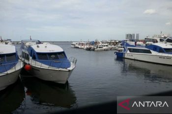 Cuaca buruk, Dishub kembali hentikan penyebrangan ke Kepulauan Seribu