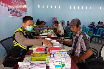 Polda NTB dan Densus 88 gelar pemeriksaan kesehatan gratis di Lombok Timur