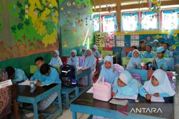 Pemkab Kobar berlakukan kebijakan lima hari sekolah per 12 Januari 2026