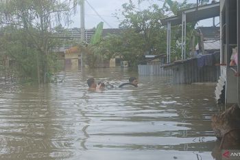 Ratusan korban banjir di Tangerang butuh bantuan logistik