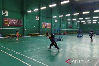 Dua tim Indonesia kantongi tiket final para bulu tangkis APG 2025