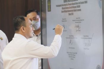 Kemenkum Lampung teken pakta integritas wujudkan birokrasi bersih dan melayani
