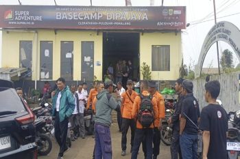 Cuaca kendala BPBD evakuasi korban di Gunung Slamet