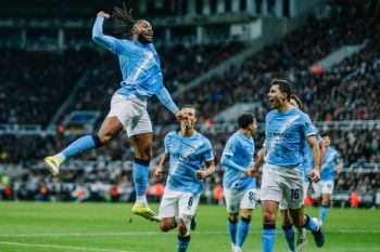 Manchester City menang atas Wolves , Tottenham tertahan