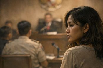 Cerpen - Perempuan dalam jeda malam