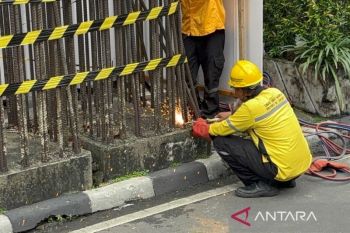 Pembongkaran tiang monorel di Jalan Rasuna Said resmi dimulai