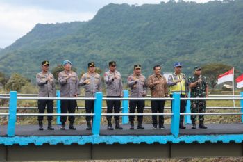 Jembatan penghubung Desa Cucukan dan Kotesan Klaten berfungsi kembali