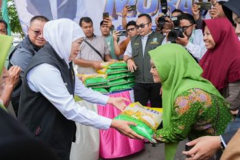Khofifah: Pasar murah instrumen efektif pengendalian inflasi