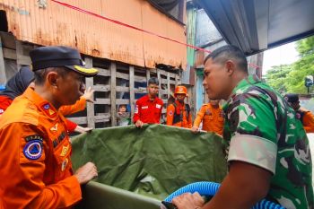 BPBD Makassar-Yonsipur sediakan teknologi air bersih