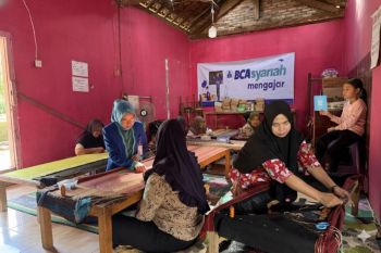 BCA Syariah Kantor Cabang Bandarlampung tingkatkan literasi keuangan bagi penggiat UMKM