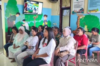 BKKBN Maluku edukasi pengasuhan kepada wali murid PAUD di Ambon perkuat pola asuh anak
