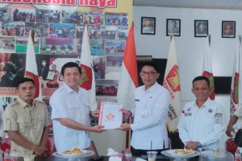 Kesbangpol ajak partai politik bangun demokrasi sehat di Sulbar