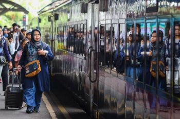 Antisipasi lonjakan penumpang KA