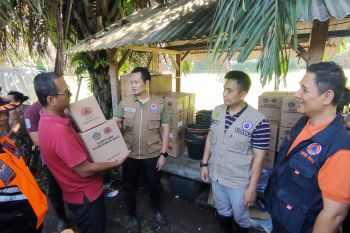 BPBD Bali salurkan logistik korban banjir dan longsor di tiga kabupaten