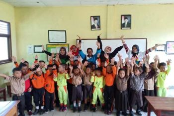 Dari UMS ke pedalaman Maluku, kisah Dokter Ferianis perjuangkan hak kesehatan masyarakat terpencil