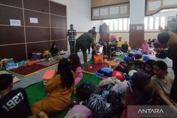 Pengungsi banjir di Kudus bertambah jadi 1.822 jiwa