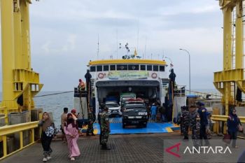 Aktivitas pelayaran Situbondo-Madura dibuka setelah sepekan tertunda