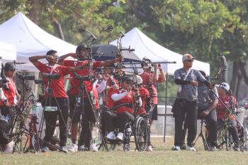 Ken dan Ayudia melaju ke final para panahan APG 2025&nbsp;