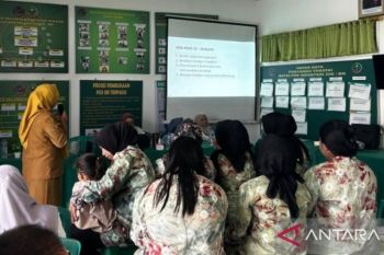 BKKBN Sumsel latih warga Palembang teknik pengasuhan berkualitas