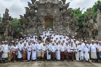 Tokoh lintas agama di Bali berdoa untuk Nusantara