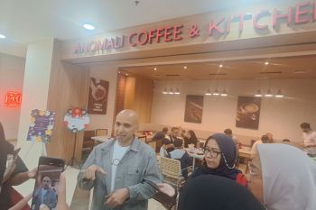 Menikmati pengalaman baru minum kopi di Anomali Coffee Depok