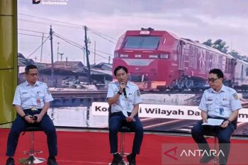 KAI pastikan banjir Pekalongan tak berdampak besar ke kereta barang