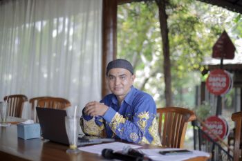 Guru Besar UMS sebut hukum positif tak cukup atasi krisis moral