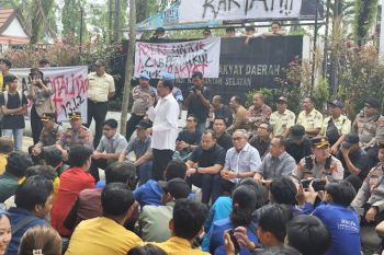 DPRD Kalsel undang pihak terkait tanggulangi bencana banjir