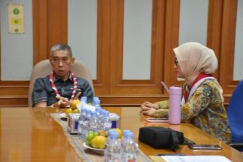 Pramuka Lampung serahkan bantuan bencana Sumatera Rp250 juta