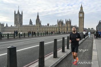 Sejumlah pejabat khawatirkan ketergantungan pertahanan Inggris terhadap AS