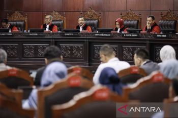 MK: Uji materi soal ijazah capres wajib autentikasi tak dapat diterima