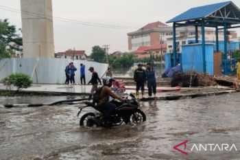 BMKG imbau warga waspadai potensi banjir akibat pasang Sungai Musi