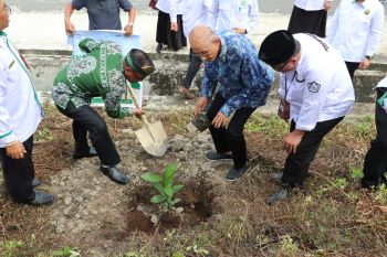Kakanwil Kemenag Kaltara Dorong Terwujudnya Rumah Ibadah ASRI Saat Kunjungi Vihara Bodhi Sasana Jaya Malinau