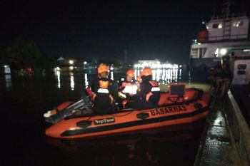 Tim SAR gabungan cari pemuda diduga tenggelam di Sungai Barito