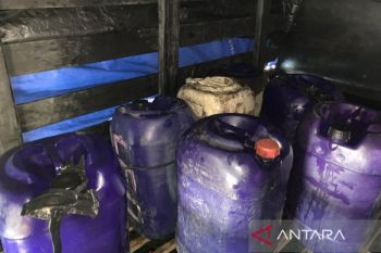 Polda Bengkulu tangkap tiga tersangka penyalahgunaan BBM biosolar