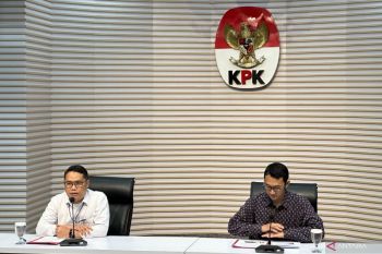 Suap proyek KA Kemenhub, KPK jerat Sudewo sebagai tersangka
