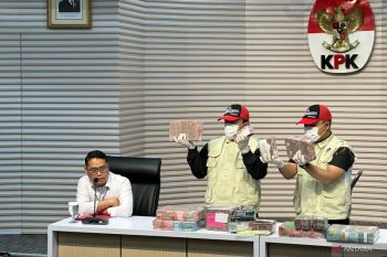 KPK sita Rp2,6 miliar dari Sudewo dan tiga tersangka lain dalam kasus pemerasan