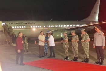 Menteri Pertahanan tiba di Kupang untuk meninjau satuan kerja