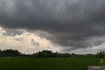 BBMKG minta warga waspadai dampak cuaca ekstrem di Bali 21-27 Januari