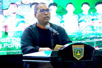 Hadapi Liga 4 Sumbar, Tim PSPP Padang Panjang dilepas Wali Kota Hendri Arnis