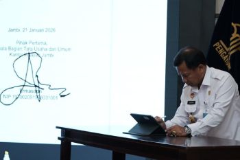 Kanwil Kemenkum Jambi teken komitmen bersama zona integritas dan perjanjian kinerja 2026