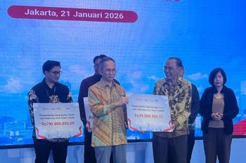 OJK sebut scam merupakan "anak haram" dari digitalisasi transaksi keuangan