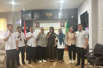 BPJS Ketenagakerjaan serahkan 140 SKK ke Kejari Manado