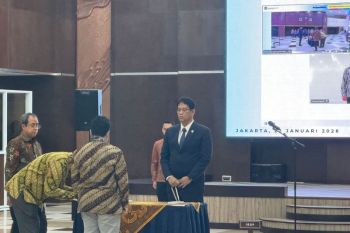 Menkeu Purbaya lantik empat pejabat pajak sebagai penguatan pengawasan DJP