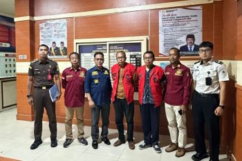 Kejari Palu eksekusi dua terpidana kasus korupsi SPAM