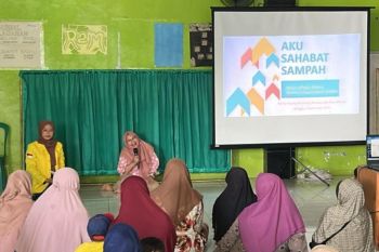 FEB UI dan Bank Sampah kolaborasi berdayakan perempuan Bekasi