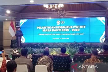 Gubernur DIY sebut tantangan dunia jurnalistik semakin kompleks