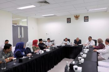DPRD mendesak Pemprov Jabar ambil langkah antisipasi aset BIJB Kertajati tergerus