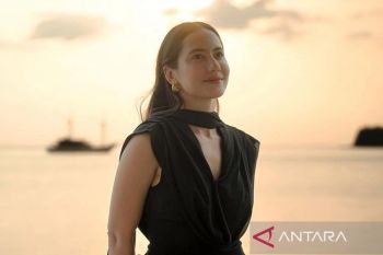 Pevita Pearce isyaratkan terlibat main di sekuel 5cm: Revolusi Hati